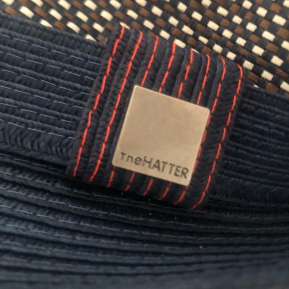 The Hatter Co Pleated Straw Band Fedora - Picture 4 of 9